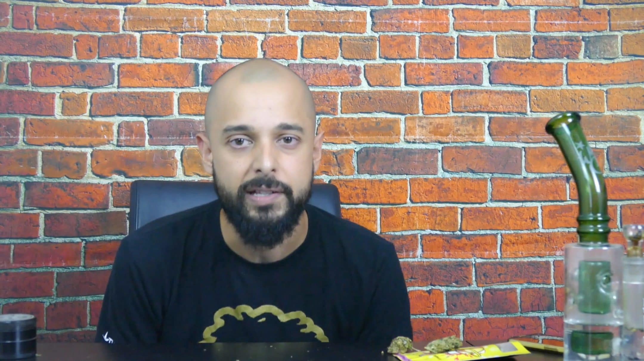 Archive image 4 for Sour Banana Sherbet Cannabis Strain Review & Information