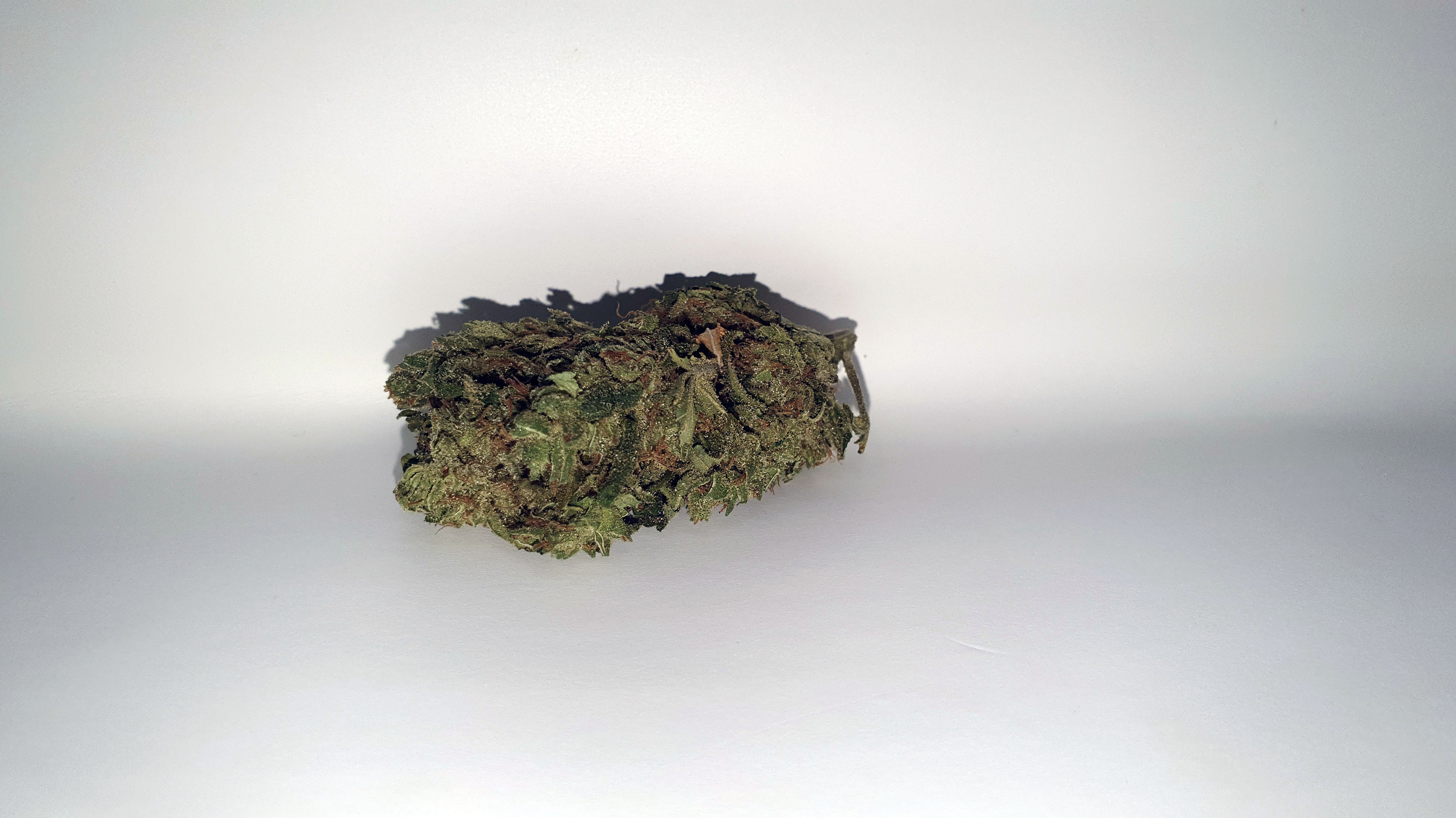 Archive image 7 for UGORG #1 Cannabis Strain Review & Information