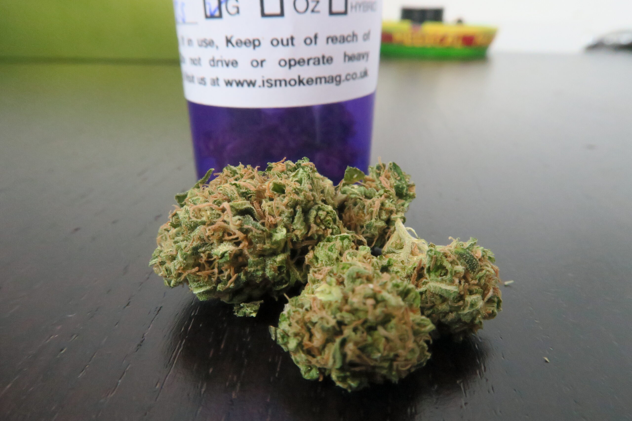 ISMOKE archive image 2 for Knightsbridge OG Weed Strain Review