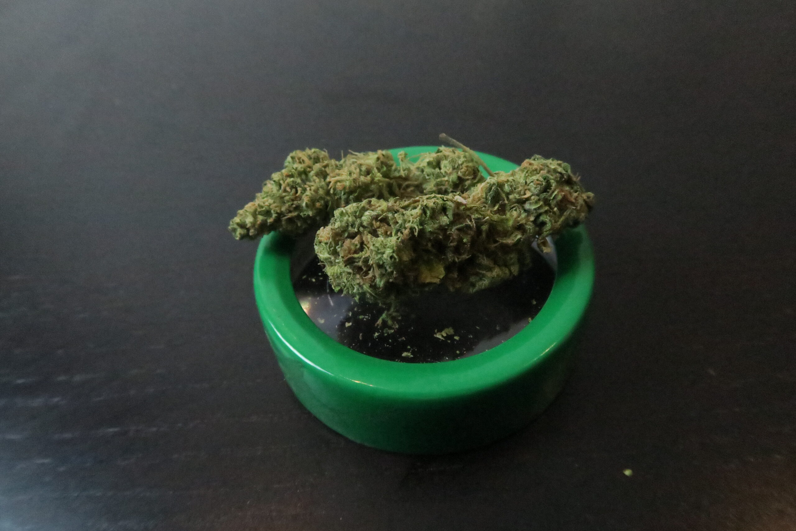 ISMOKE archive image 3 for B29 Cannabis Strain Review