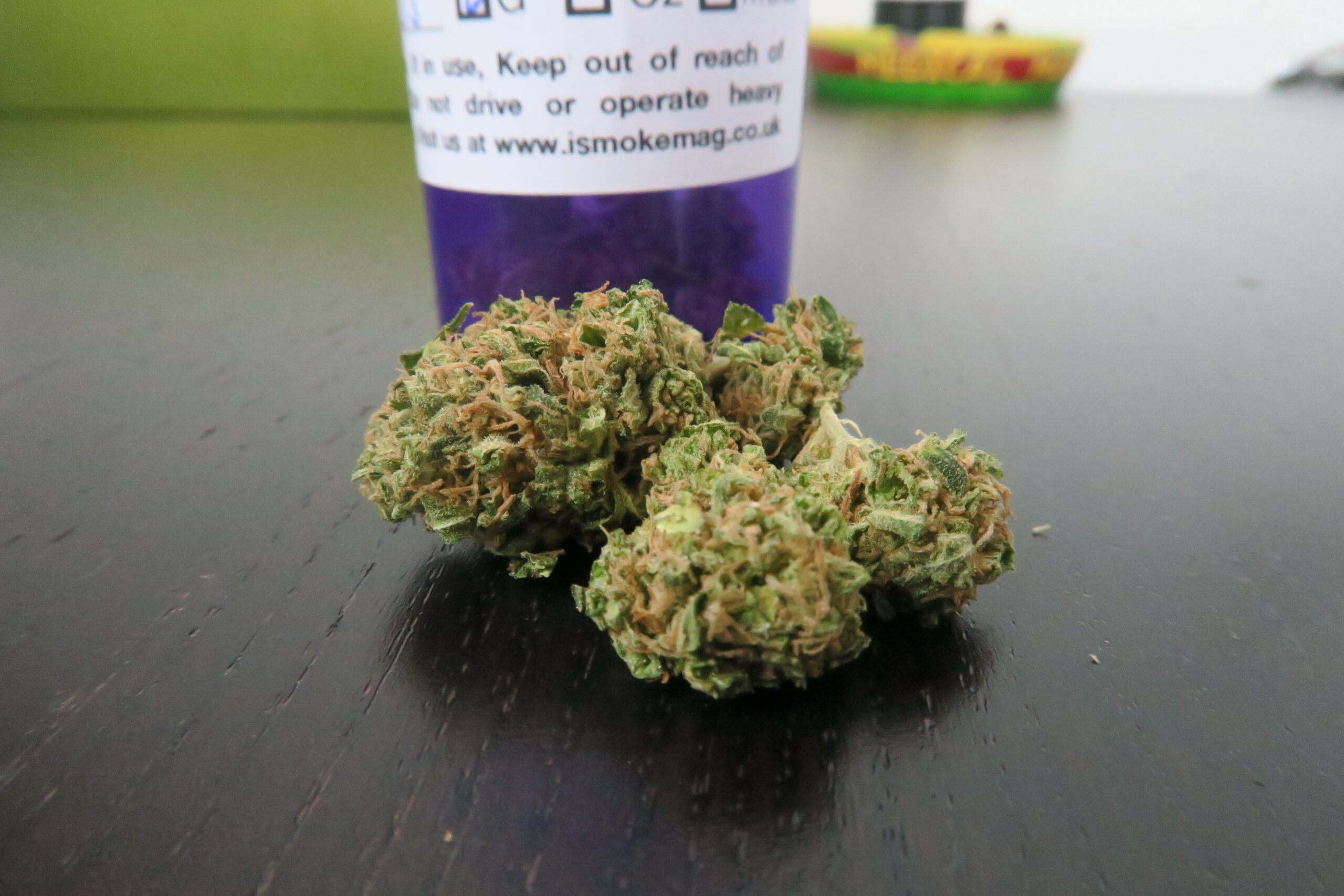 ISMOKE archive image 3 for Knightsbridge OG Weed Strain Review