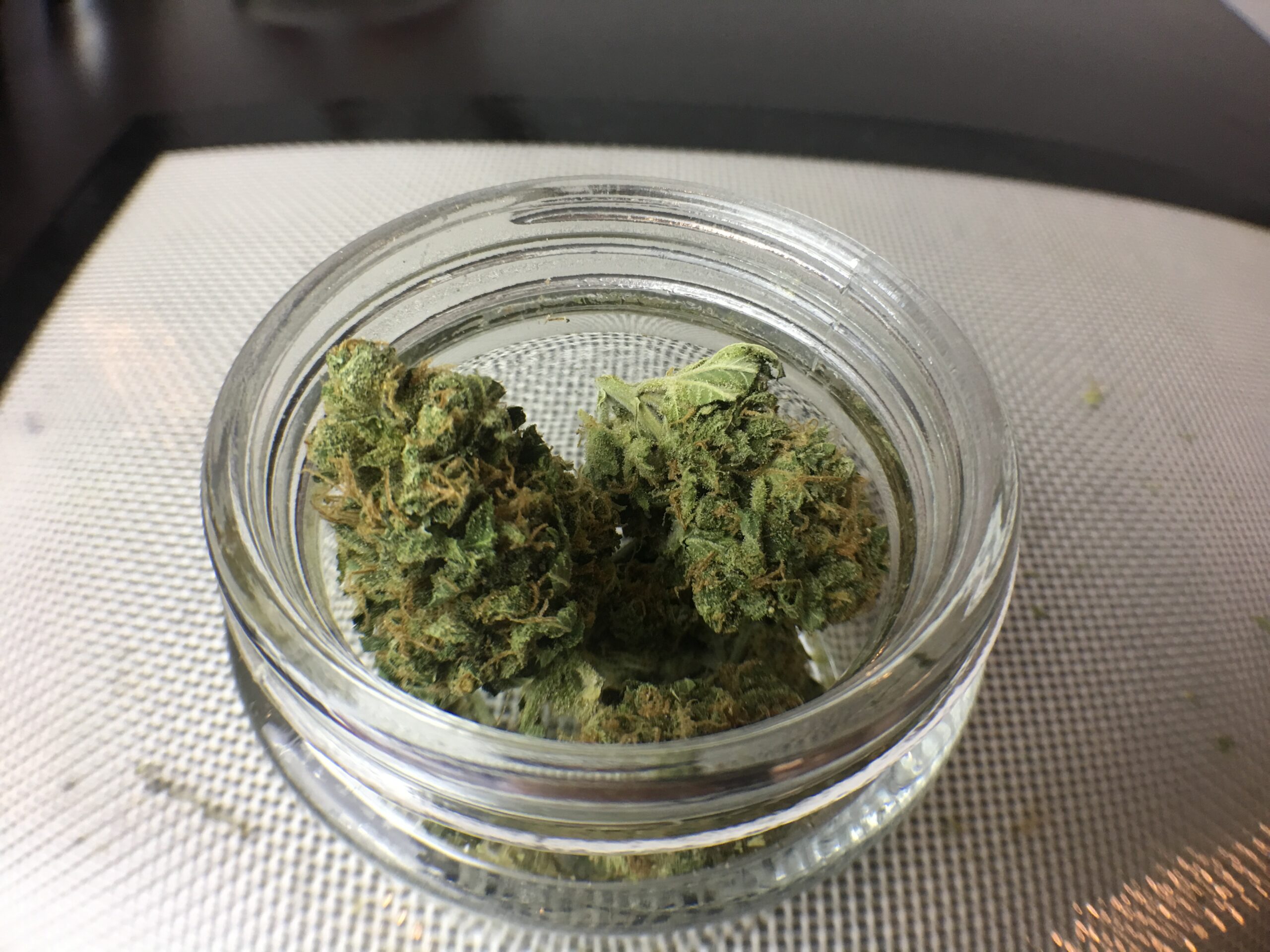 ISMOKE archive image 3 for Blues Cannabis strain review