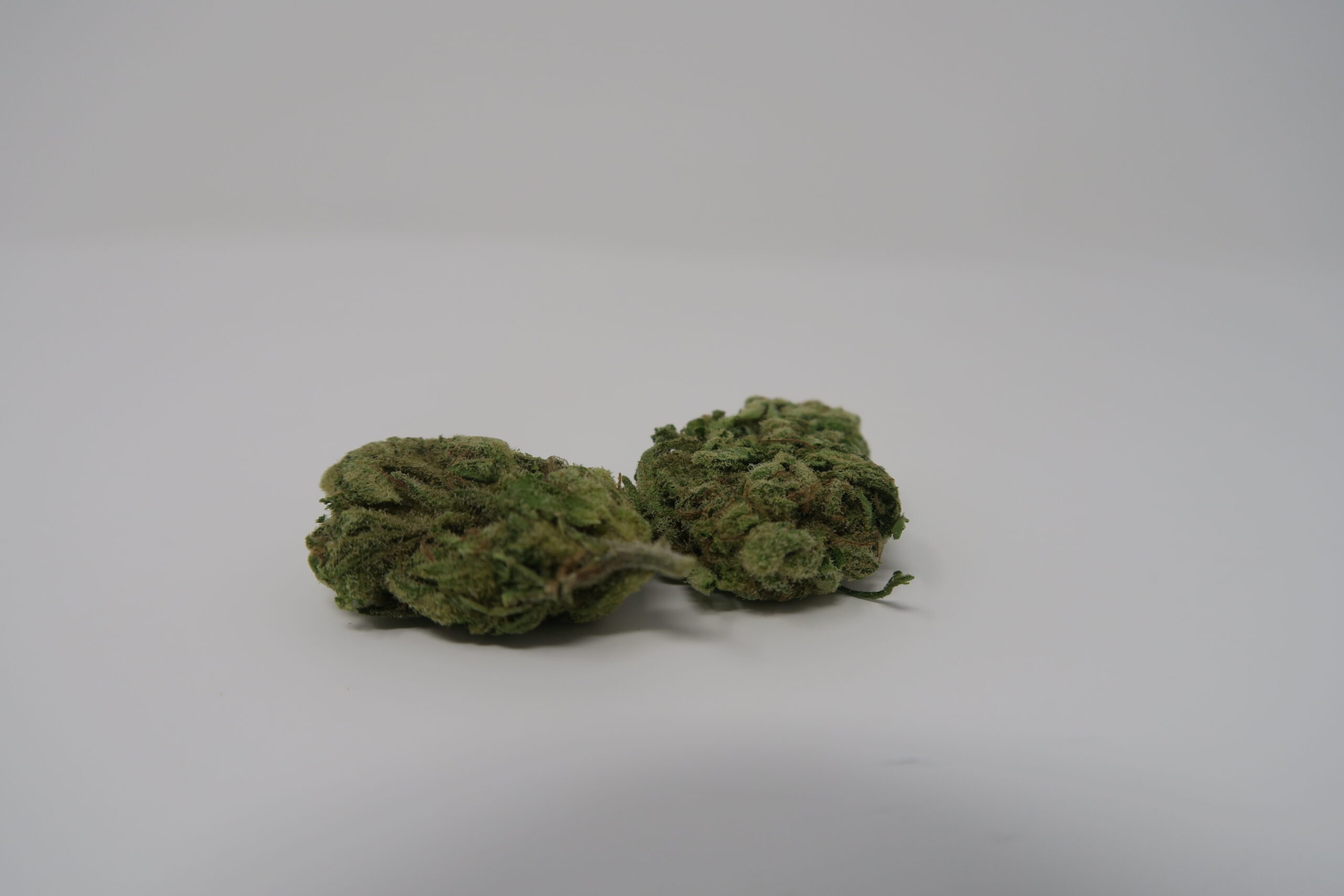 ISMOKE archive image 5 for Green Kiss Cannabis Strain Review
